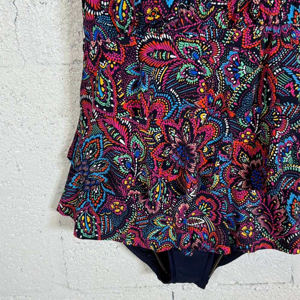 Swim Solutions Women's Printed Tiered One-Piece Swimsuit Navy Multi 8 MSRP $99 - Picture 3 of 13